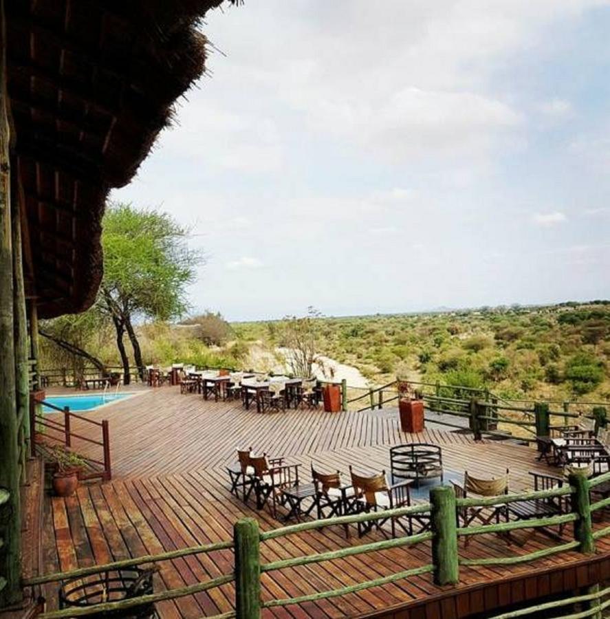 Mbali Mbali Tarangire River Camp Kwa Kuchinia ภายนอก รูปภาพ