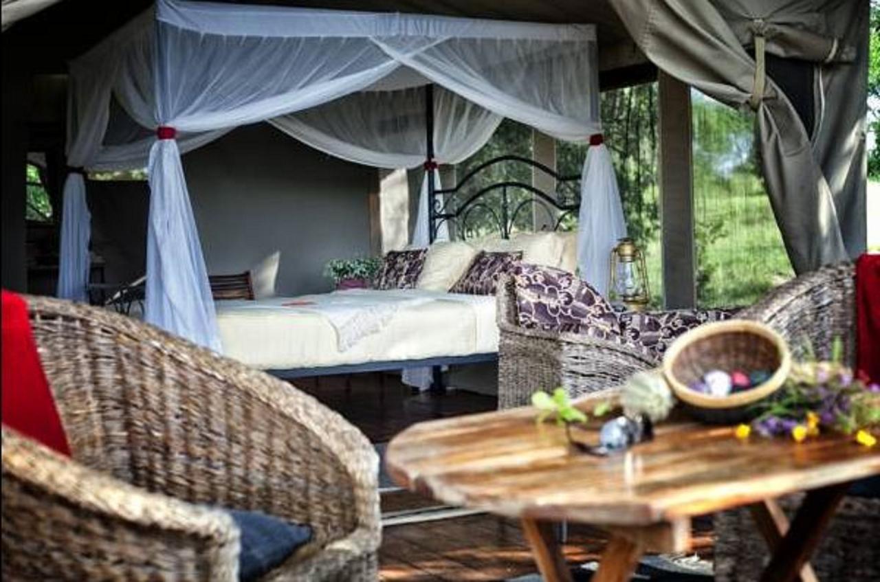 Mbali Mbali Tarangire River Camp Kwa Kuchinia ภายนอก รูปภาพ